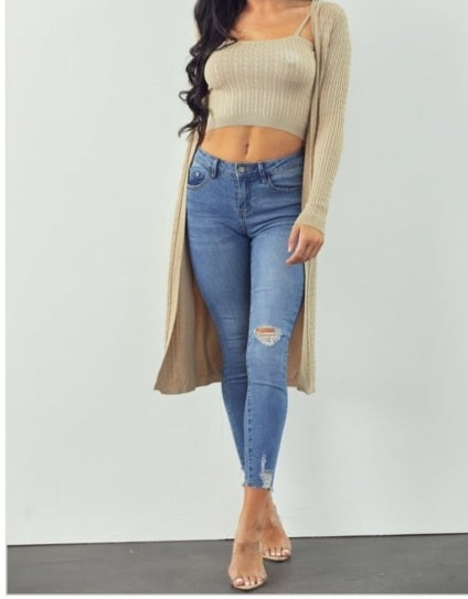 KNITTED  CARDIGAN WITH CROP TOP